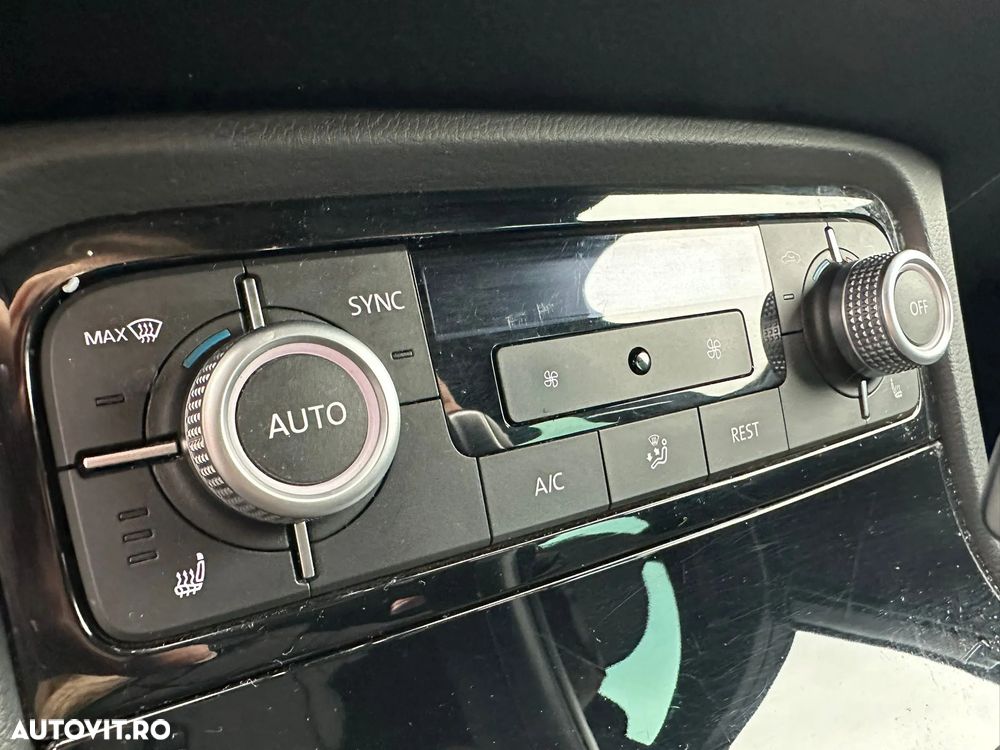 Volkswagen Touareg 3.0 V6 TDI BMT - 8