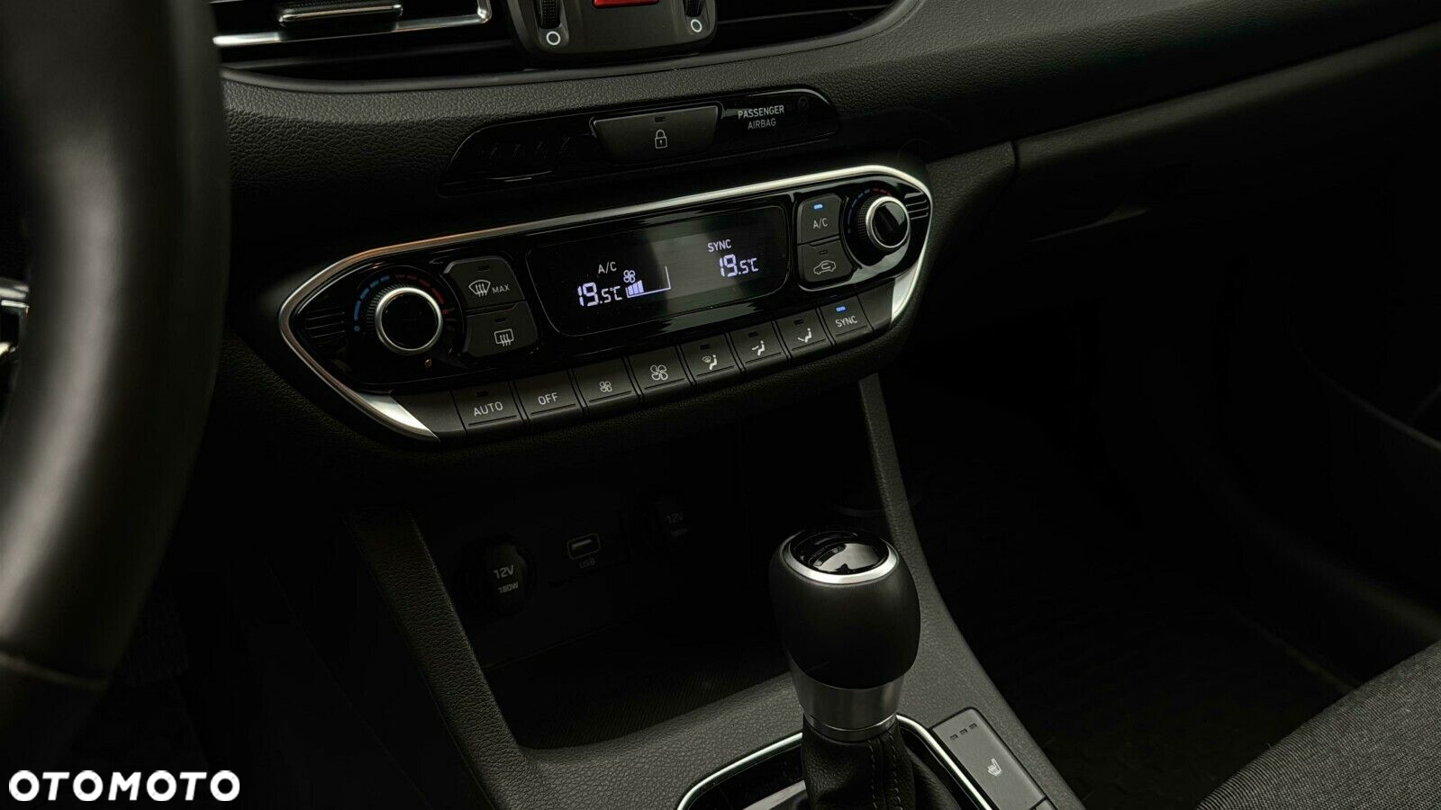 Hyundai i30 - 19