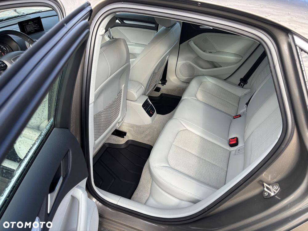 Audi A3 Limousine 1.4 TFSI CoD ultra Attraction S tronic - 35