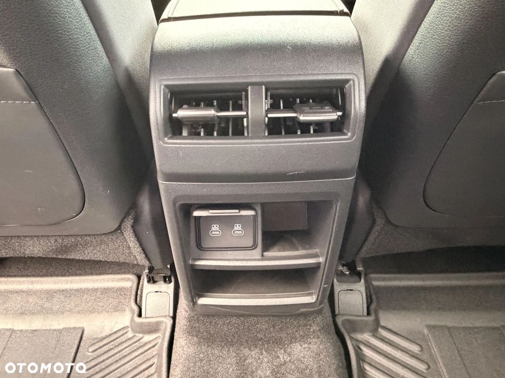 SsangYong/KGM Torres 1.5 T-GDI Joy - 26
