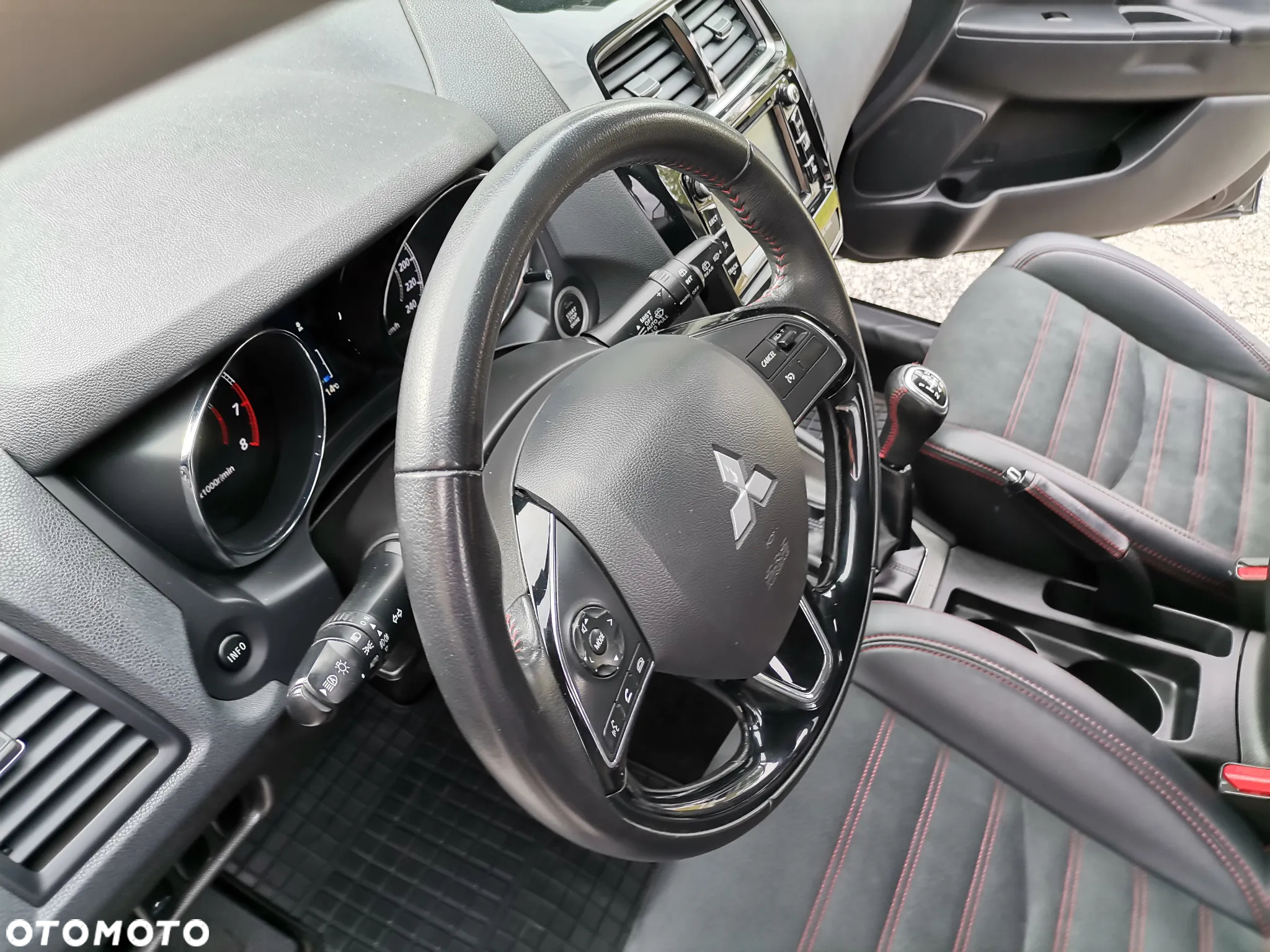 Mitsubishi ASX 1.6 2WD Diamant Edition+ - 9