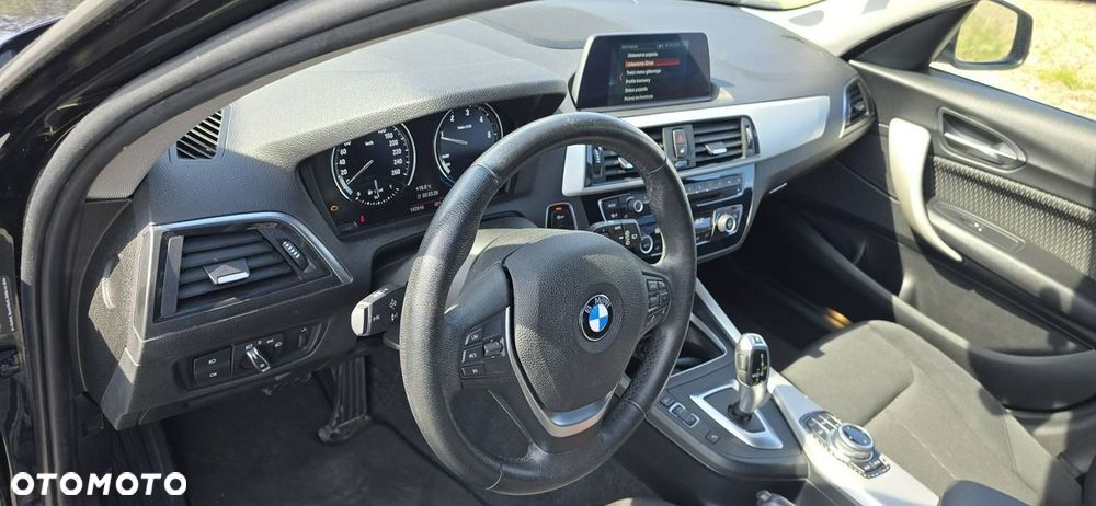 BMW Seria 1 - 27