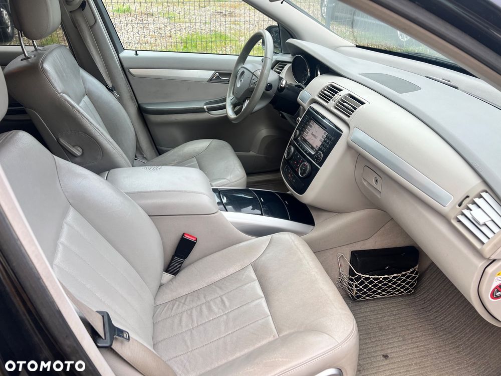 Mercedes-Benz Klasa R 320 CDI 4-Matic - 20