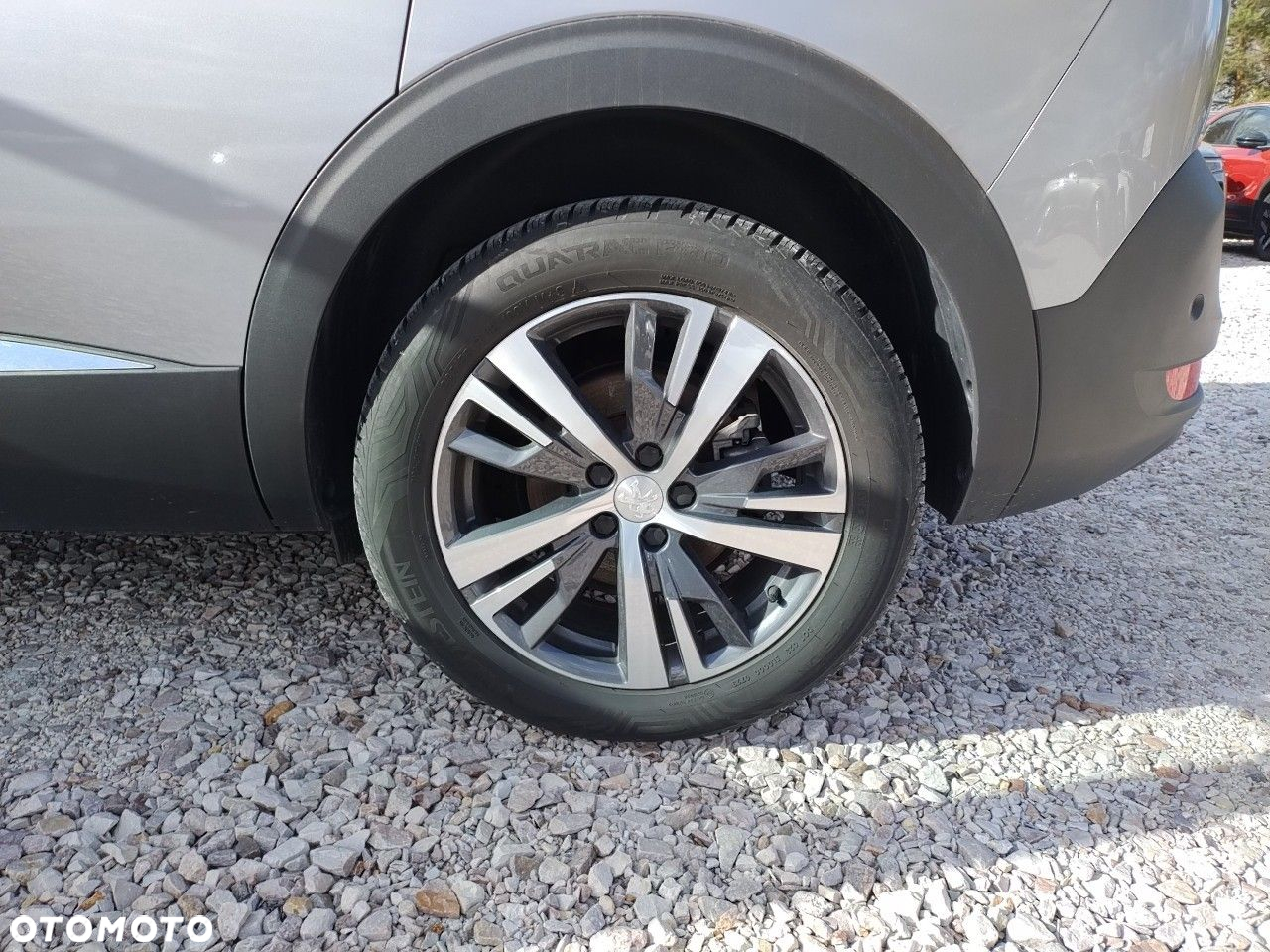 Peugeot 5008 1.5 BlueHDi Allure Pack S&S EAT8 - 11