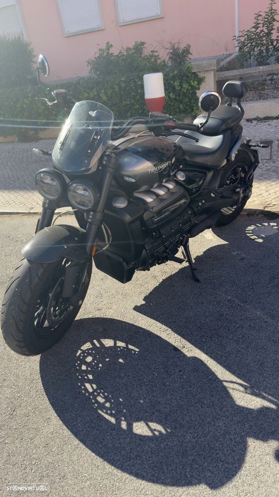 Triumph Rocket Rocket III - 2