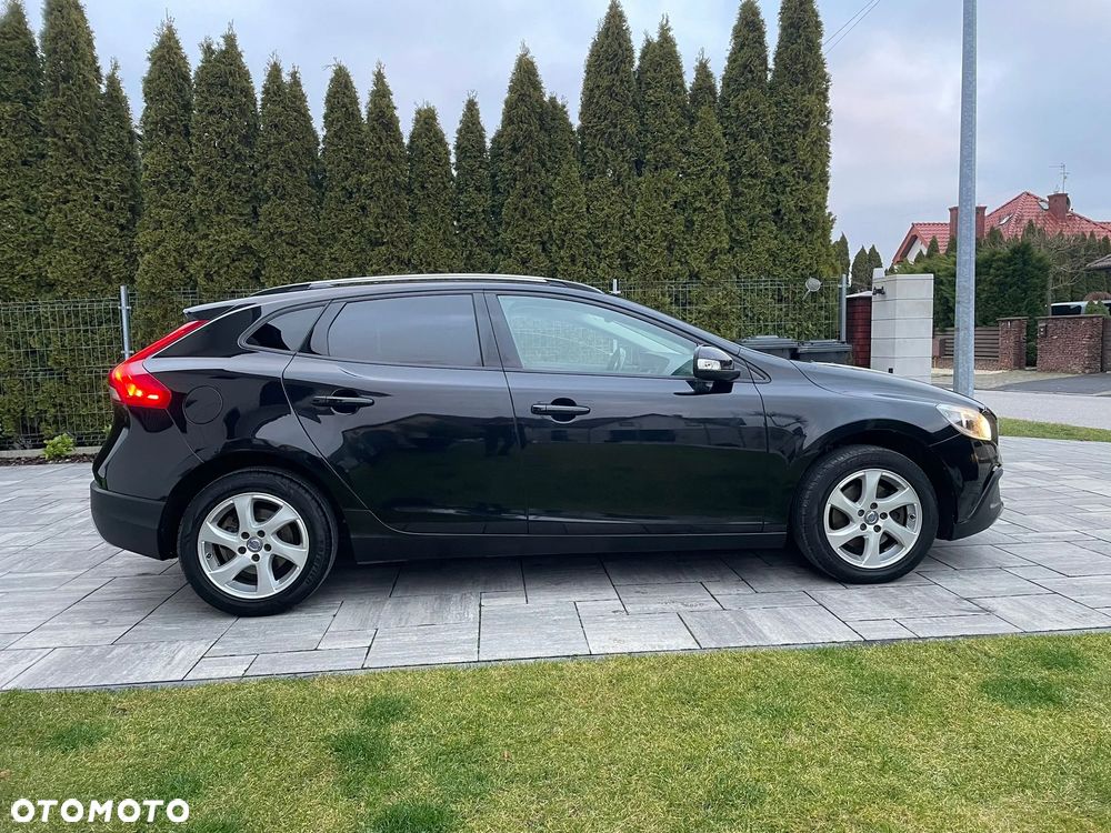 Volvo V40 Cross Country D2 Summum - 4
