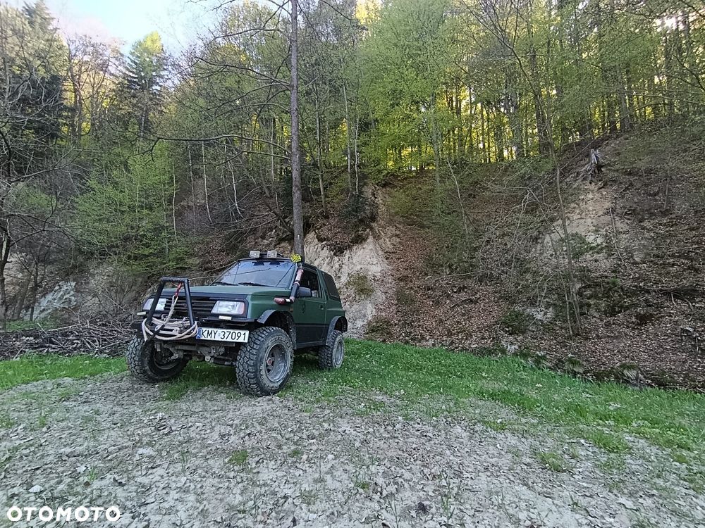 Suzuki Vitara - 1