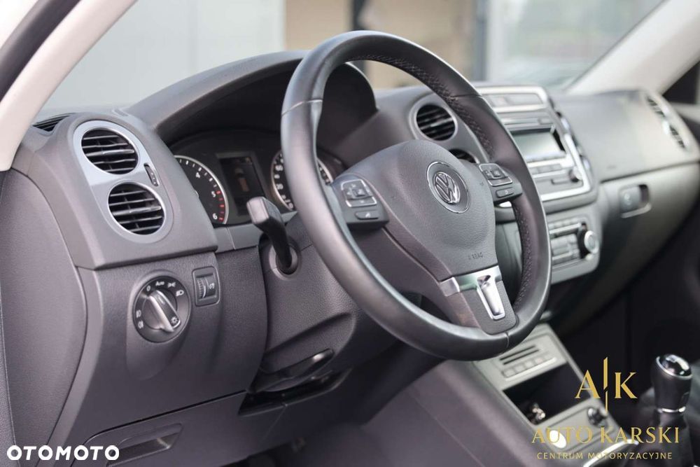 Volkswagen Tiguan - 23