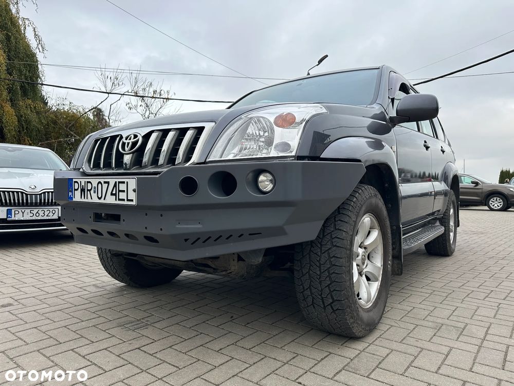 Toyota Land Cruiser - 30