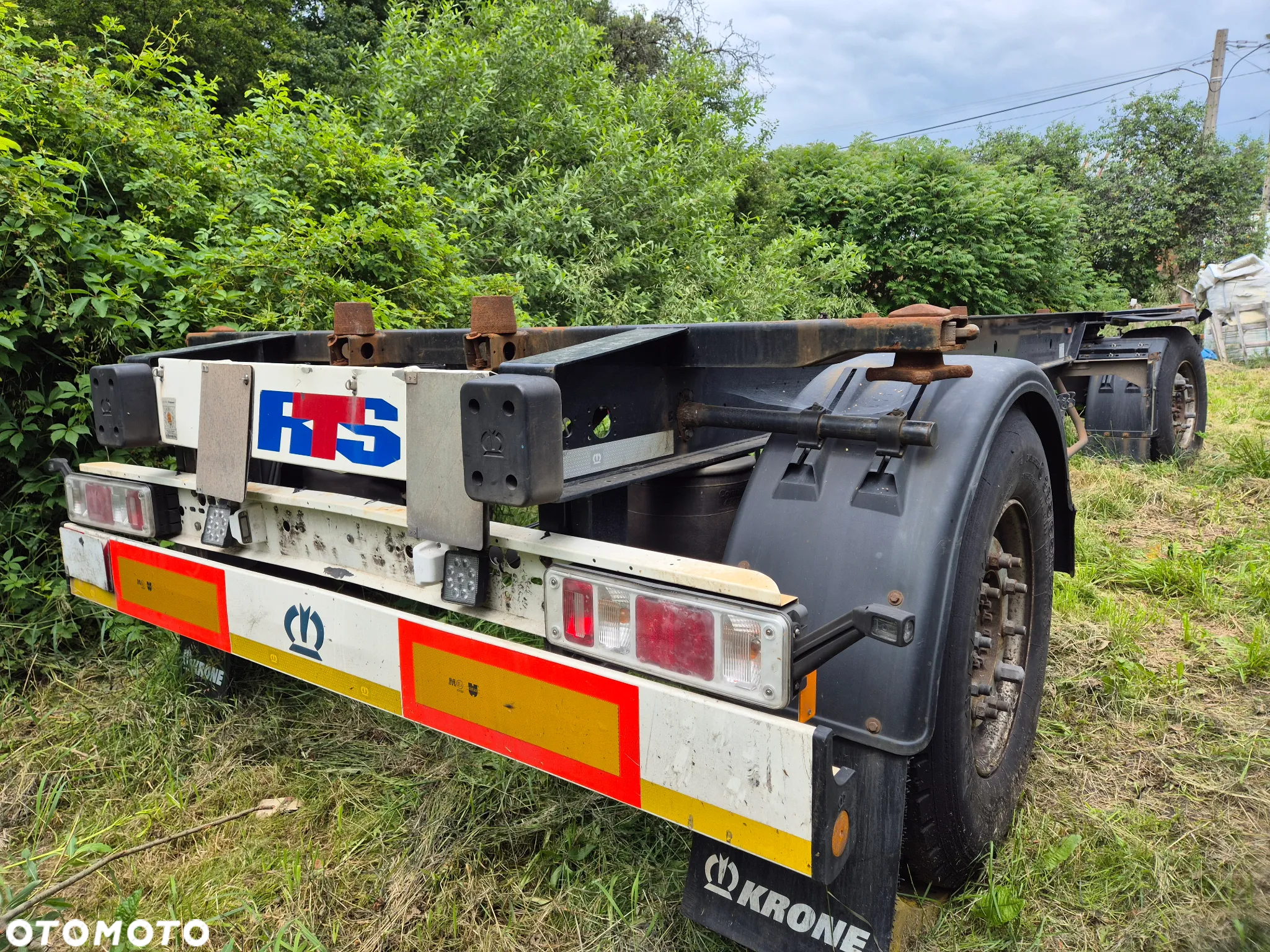 Krone BDF z Niemiec ładne opony stan BDB pod kontener podkontenerowa dyszel - 6