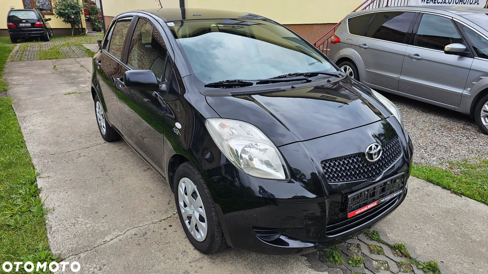 Toyota Yaris 1.3 VVT-i Sol - 9