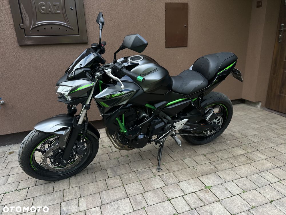 Kawasaki Z 650 - 15