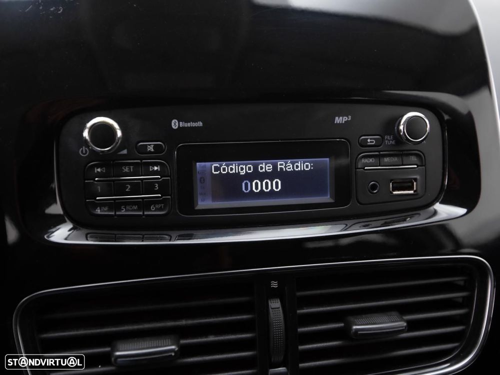 Renault Clio 1.5 dCi Zen - 14