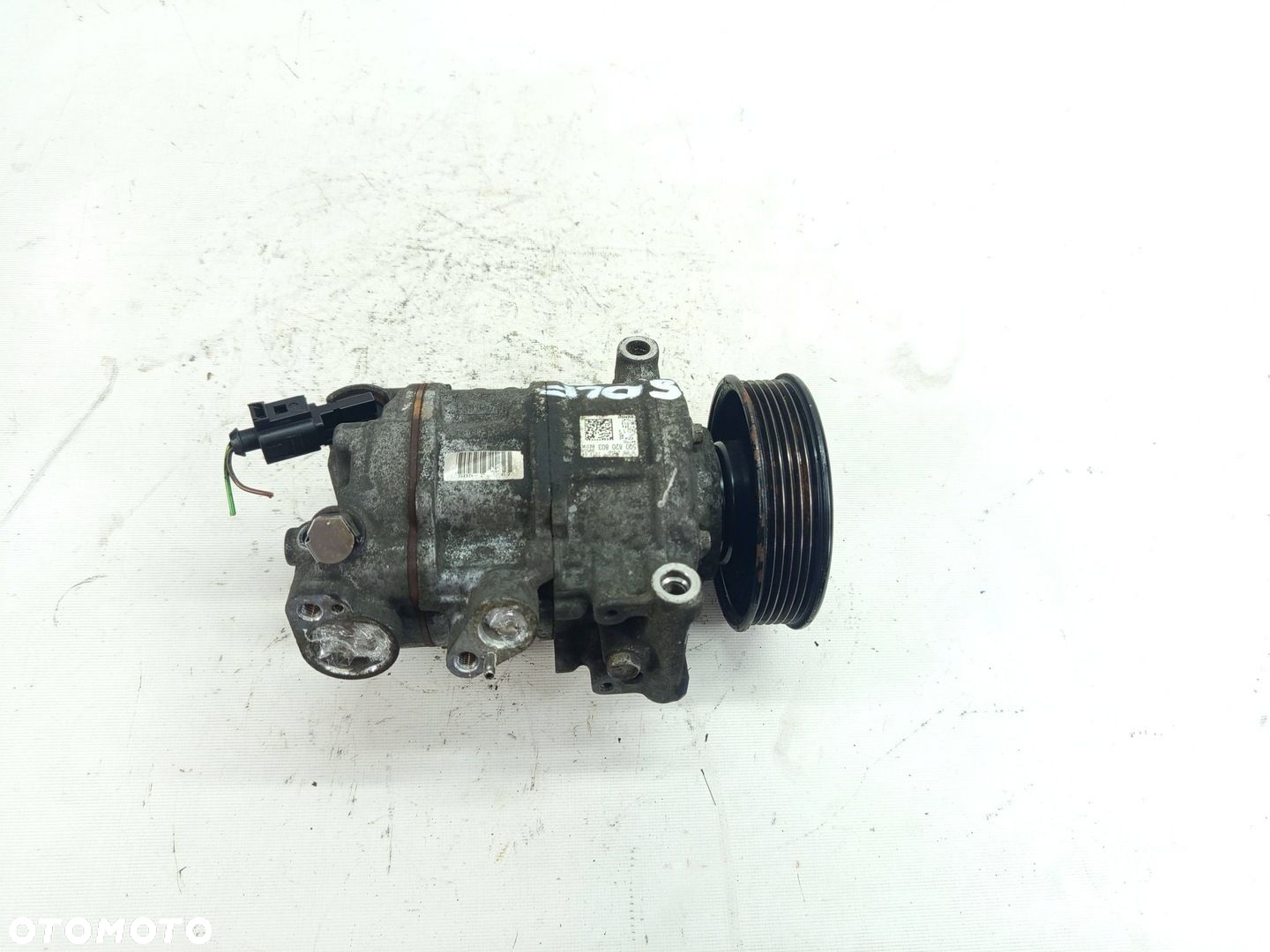 Sprężarka Klimatyzacji VW GOLF VI VII AUDI A3 8P 8V 1.6 2.0 TDI 5Q0820803 - 2
