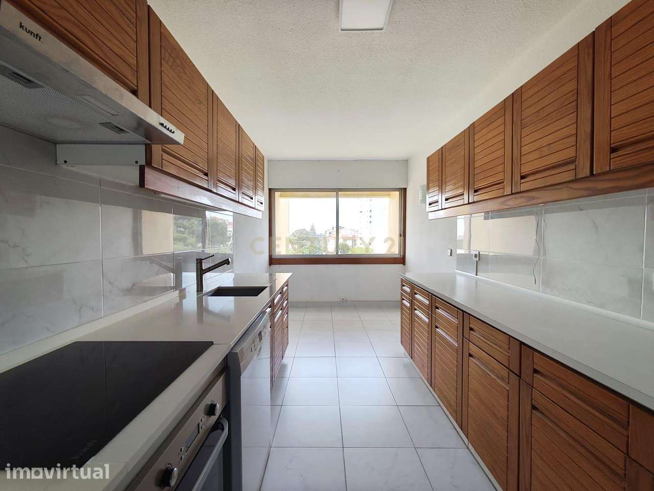 Apartamento T2 em Cascais com Vista Panorâmica e Jardim - Grande imagem: 5/15