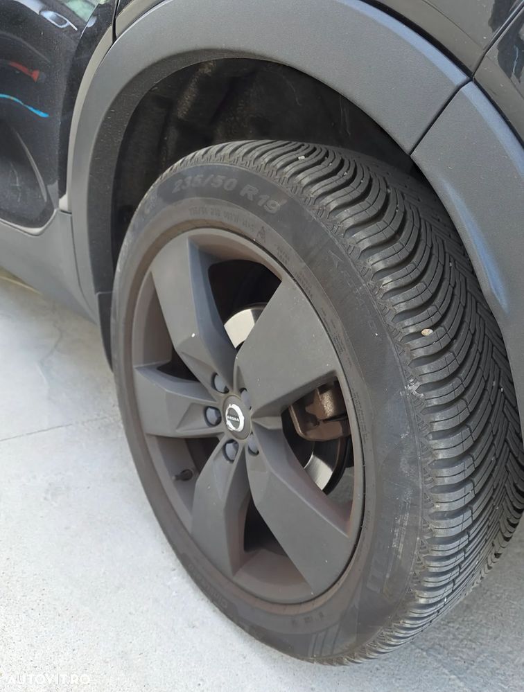 Volvo XC 40 D4 AWD Geartronic Momentum - 11