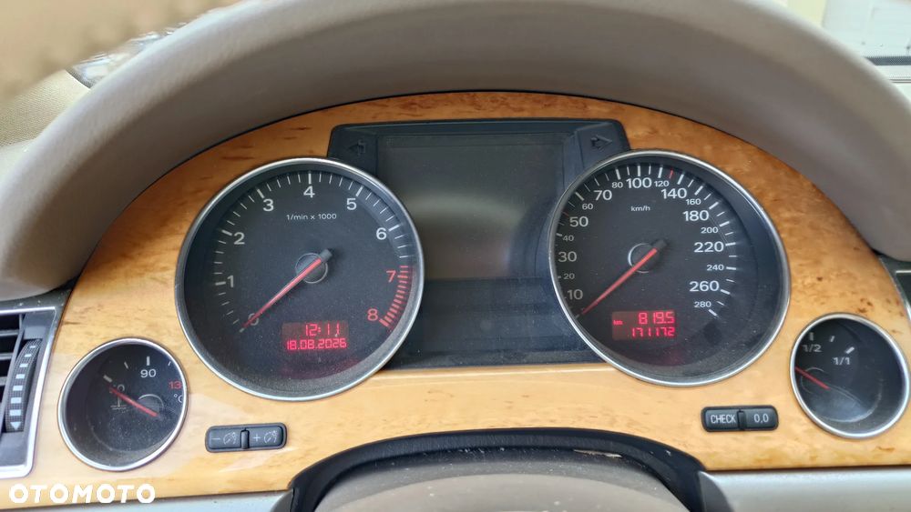 Audi A8 4.2 FSI Quattro Langversion - 13