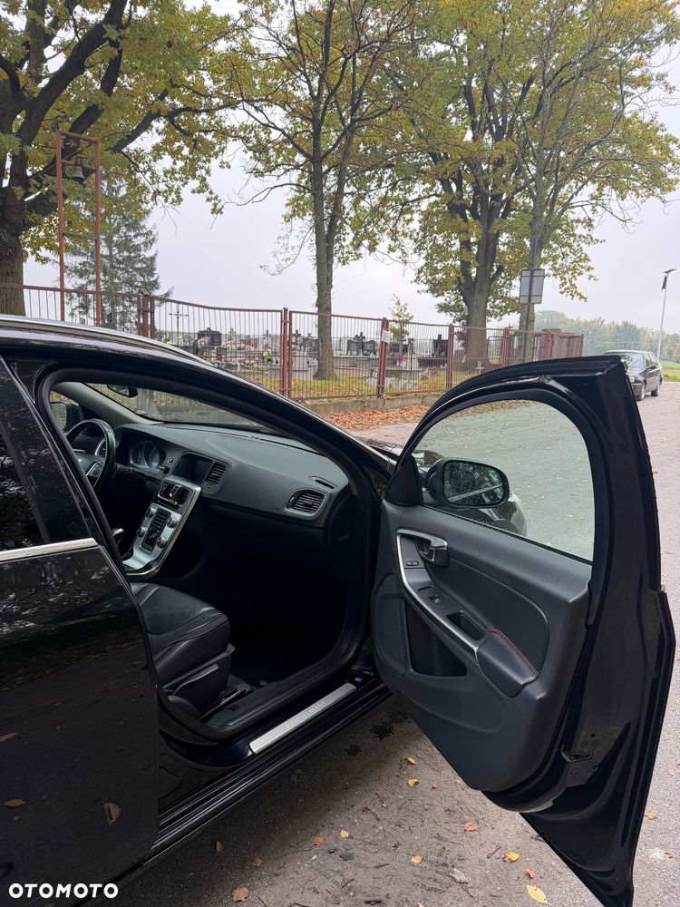 Volvo V60 - 10