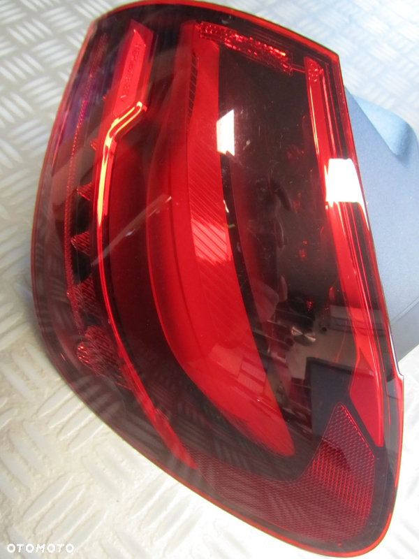 lampa 1779062204