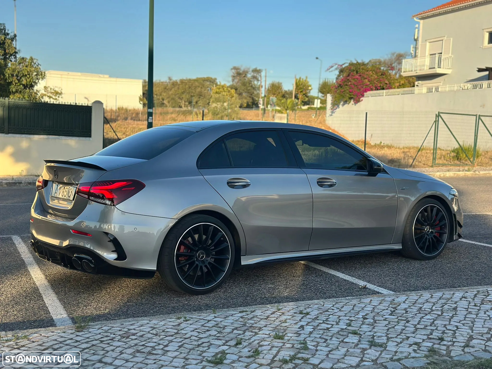 Mercedes-Benz A 35 AMG Limousine 4Matic Speedshift DCT 8G - 11