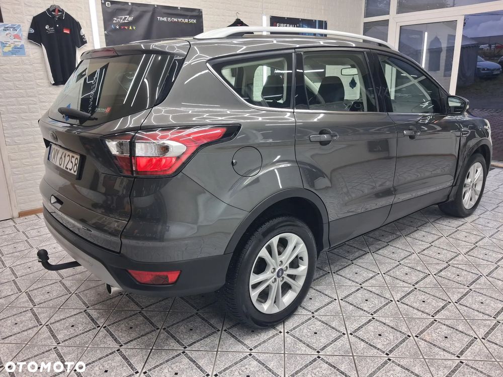 Ford Kuga 2.0 TDCi FWD Edition - 4