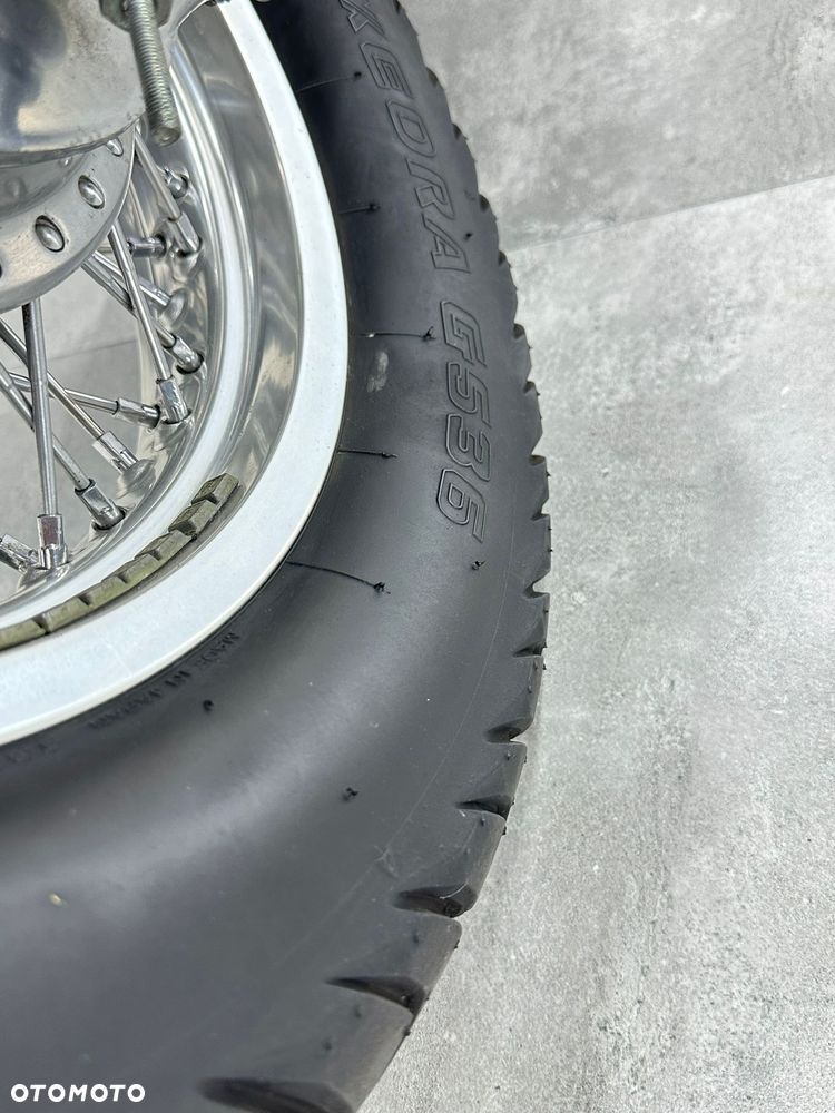 Suzuki Intruder - 16