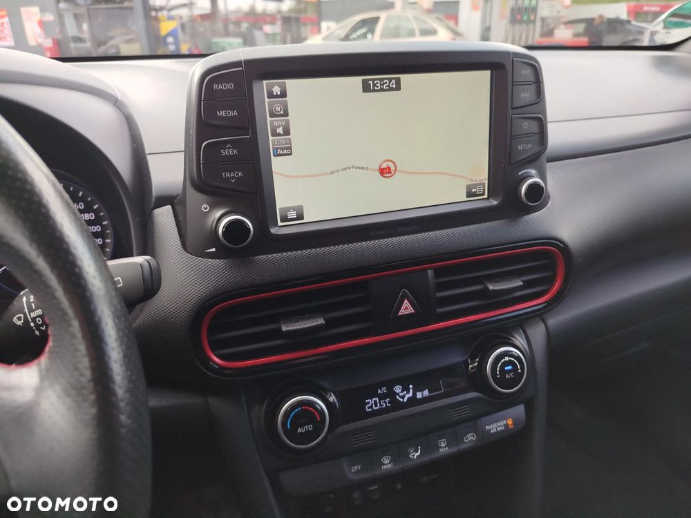Hyundai Kona 1.6 CRDi DCT 4WD Premium - 10