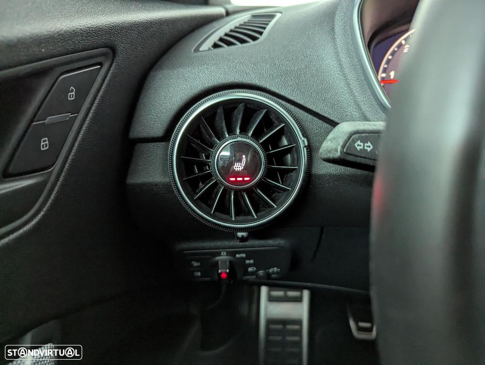 Audi TT Coupé 2.0 TDI S-line - 6