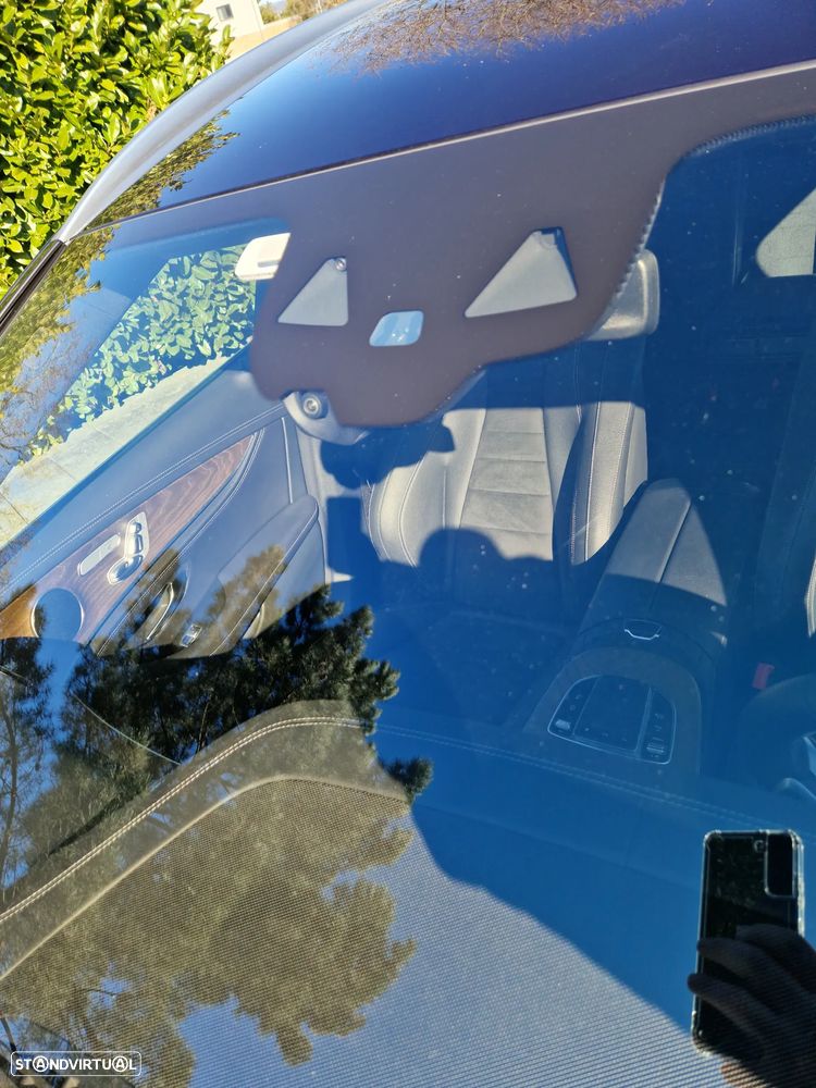 Mercedes-Benz E 300 de AMG Line - 13