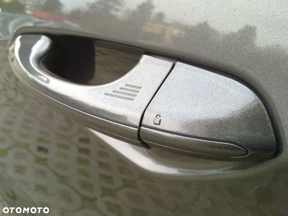 Ford S-Max 2.0 EcoBlue Titanium - 23