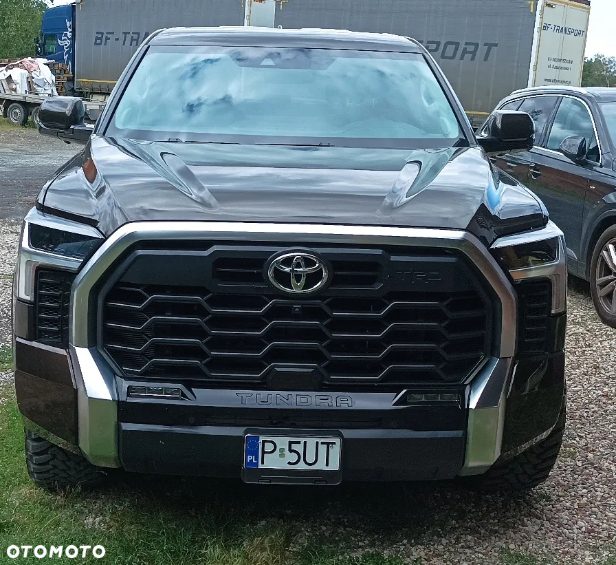 Toyota Tundra - 5