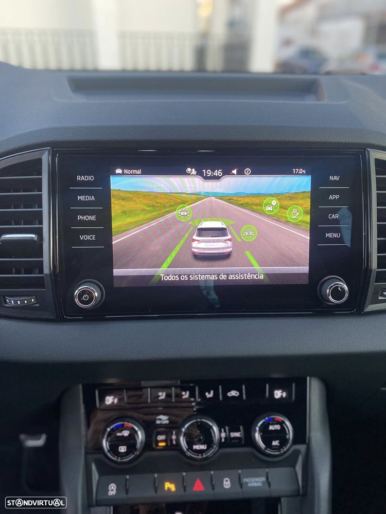 Skoda Karoq 1.0 TSI Sportline - 11