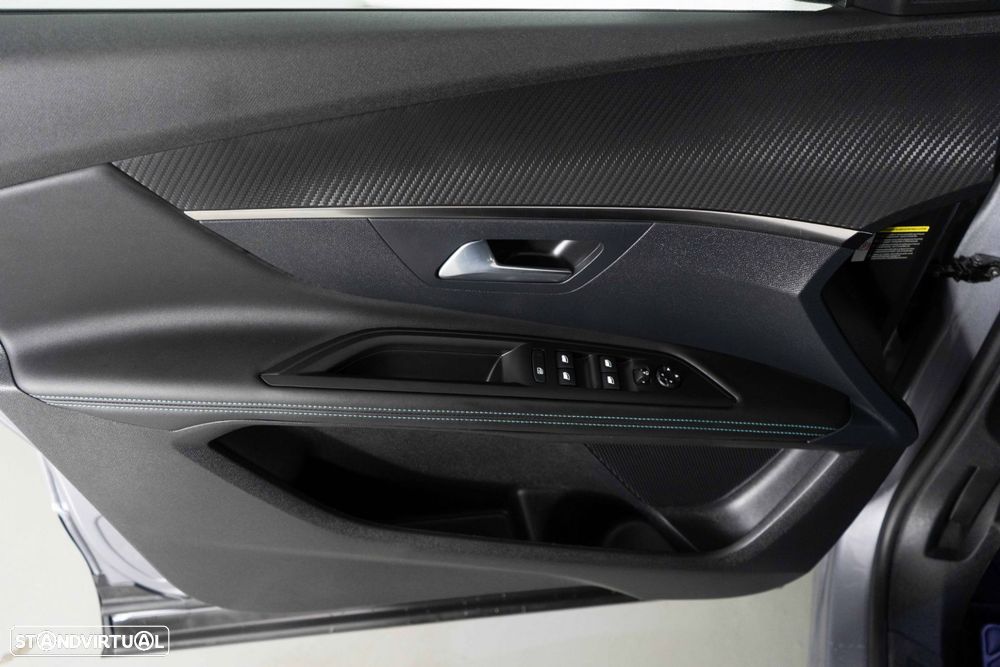 Peugeot 3008 1.6 Hybrid Allure Pack e-EAT8 - 20