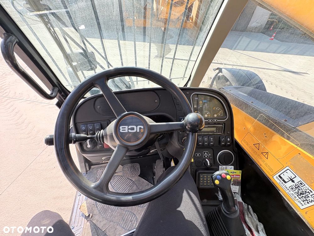JCB 531-70 Agri - 13