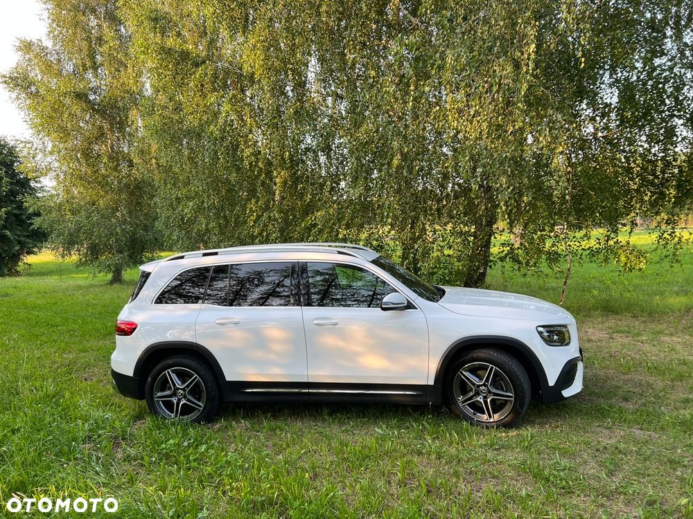 Mercedes-Benz GLB 200 4-Matic AMG Line 8G-DCT - 4