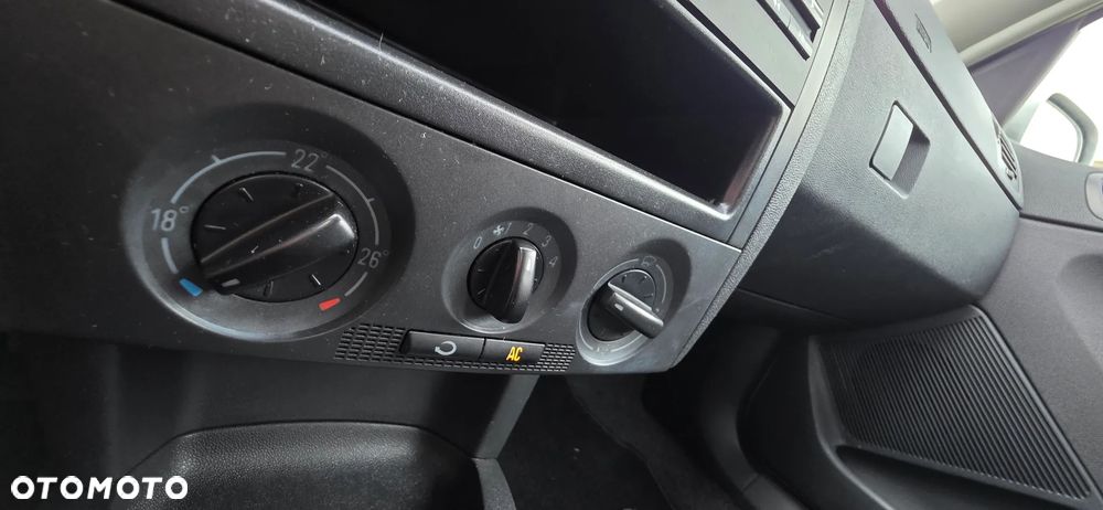 Skoda Fabia - 22