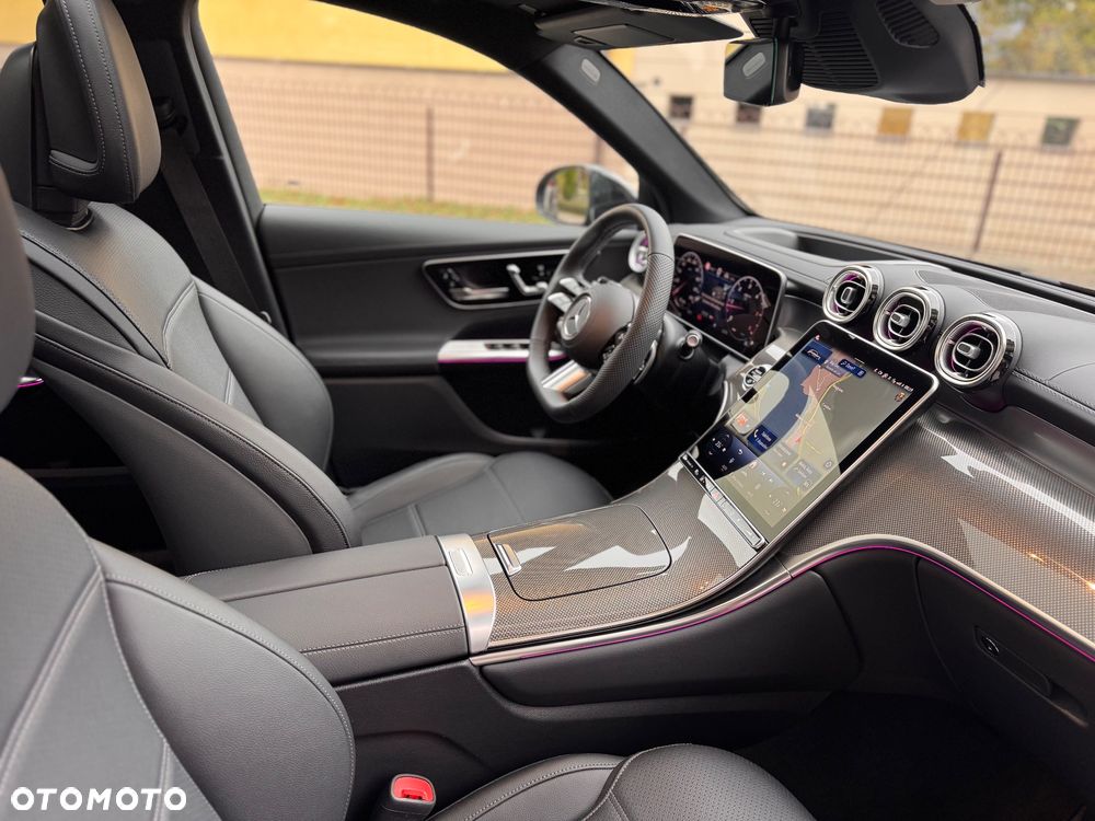 Mercedes-Benz GLC 300 d mHEV 4-Matic AMG Line - 18