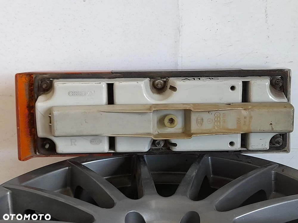Lampa prawy tył Volkswagen Scirocco MK1 Hella 531945096 - 6