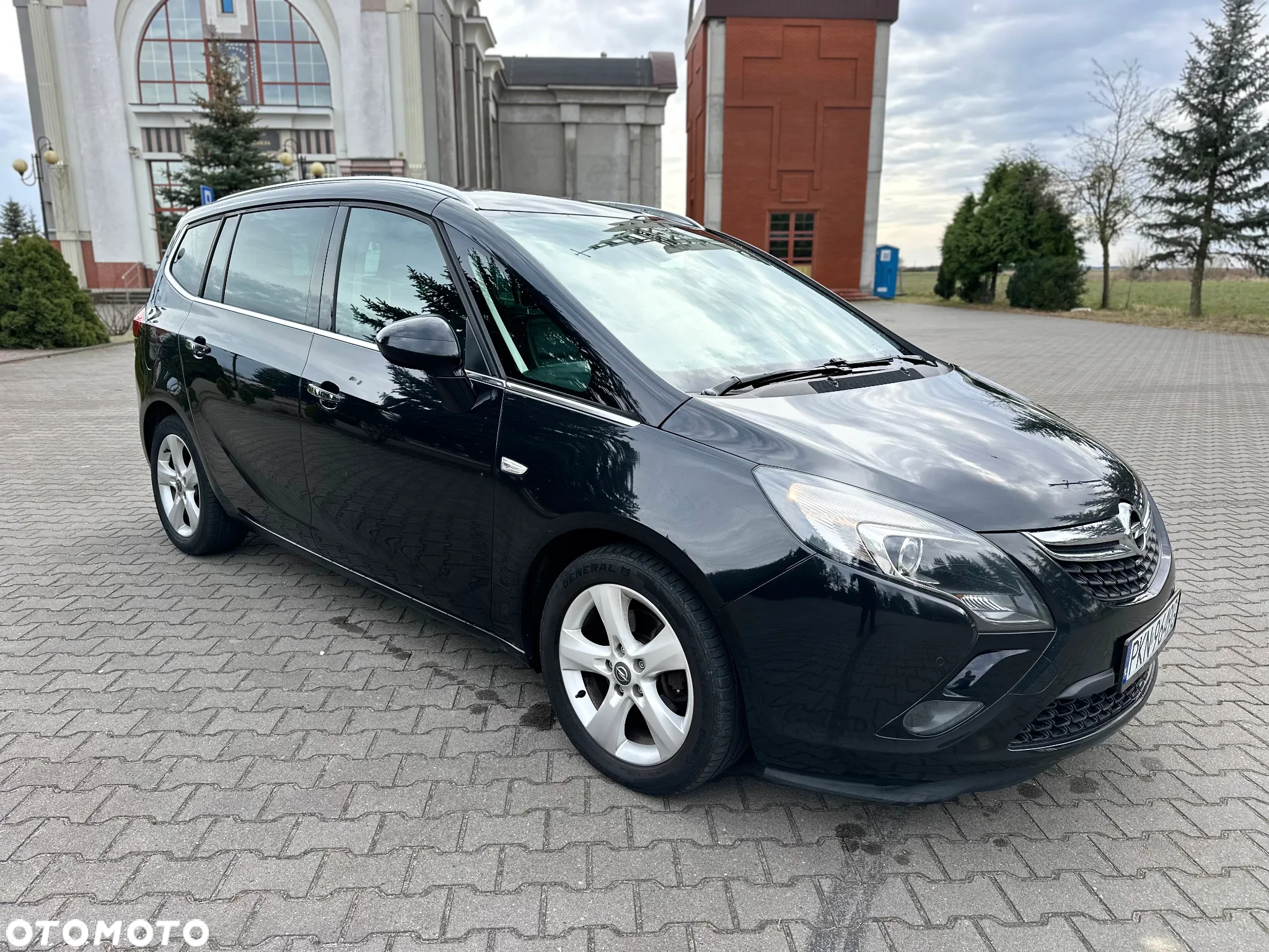 Opel Zafira 2.0 CDTI Cosmo - 3