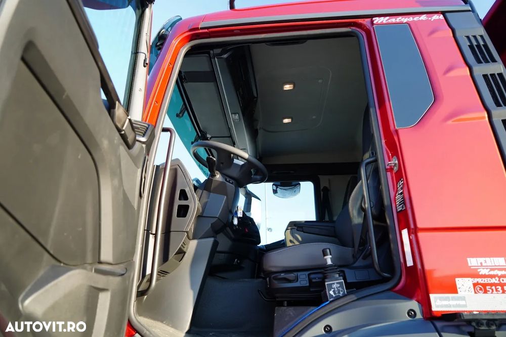 MAN TGS 41.480 / 8X8 / ​​BASCULATOR / AUTOMAT / NOU-NOUȚ / ECHIPAMENTE BOGATE / DISPONIBIL IMEDIAT / AUR METALIC / - 26