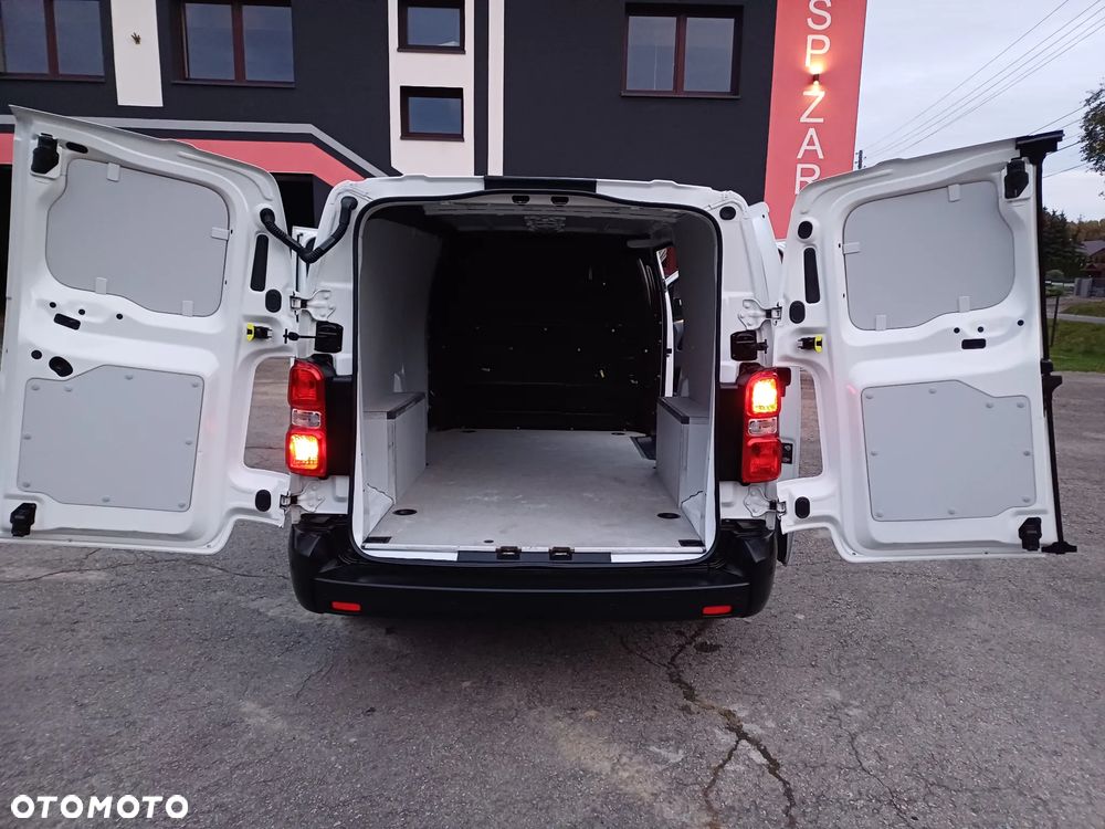 Peugeot Expert Vivaro proace - 19