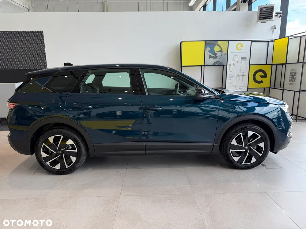 Opel Grandland 1.2 mHEV GS eDTC6 - 8