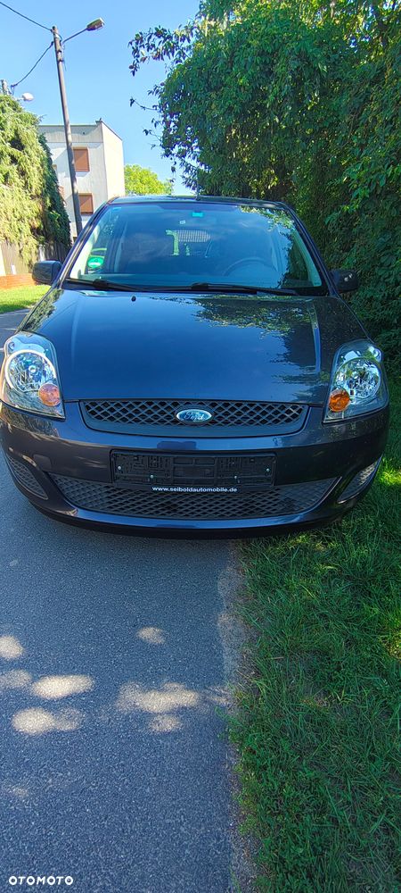 Ford Fiesta 1.4 Style - 8