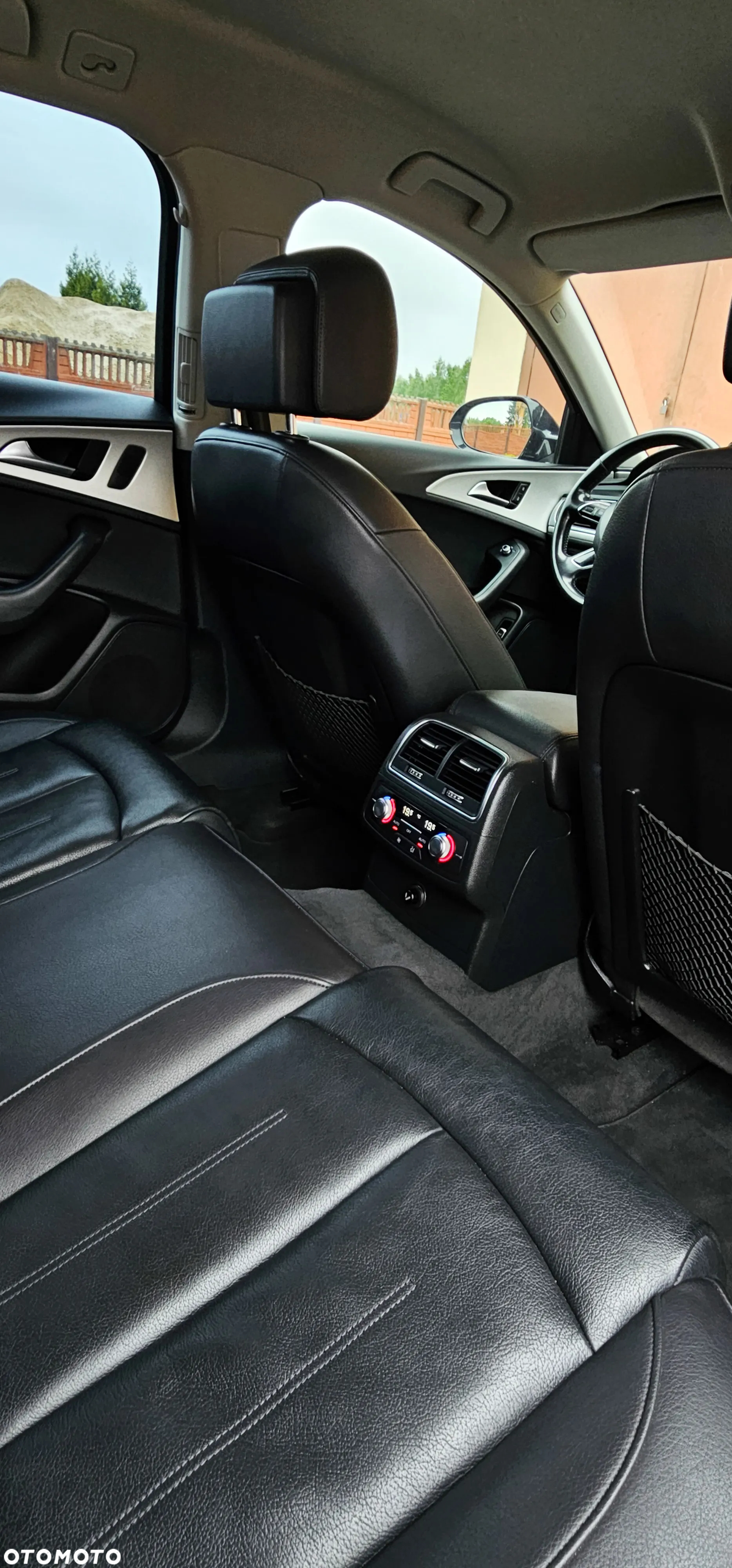 Audi A6 Avant 2.0 TDI Ultra S tronic - 15