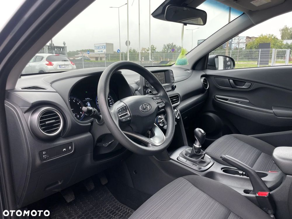 Hyundai Kona - 11