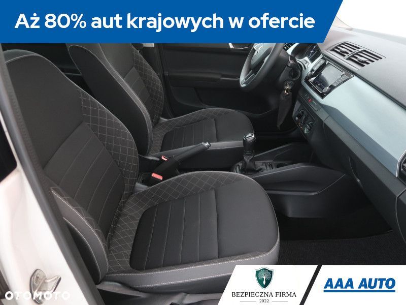 Skoda Fabia - 11