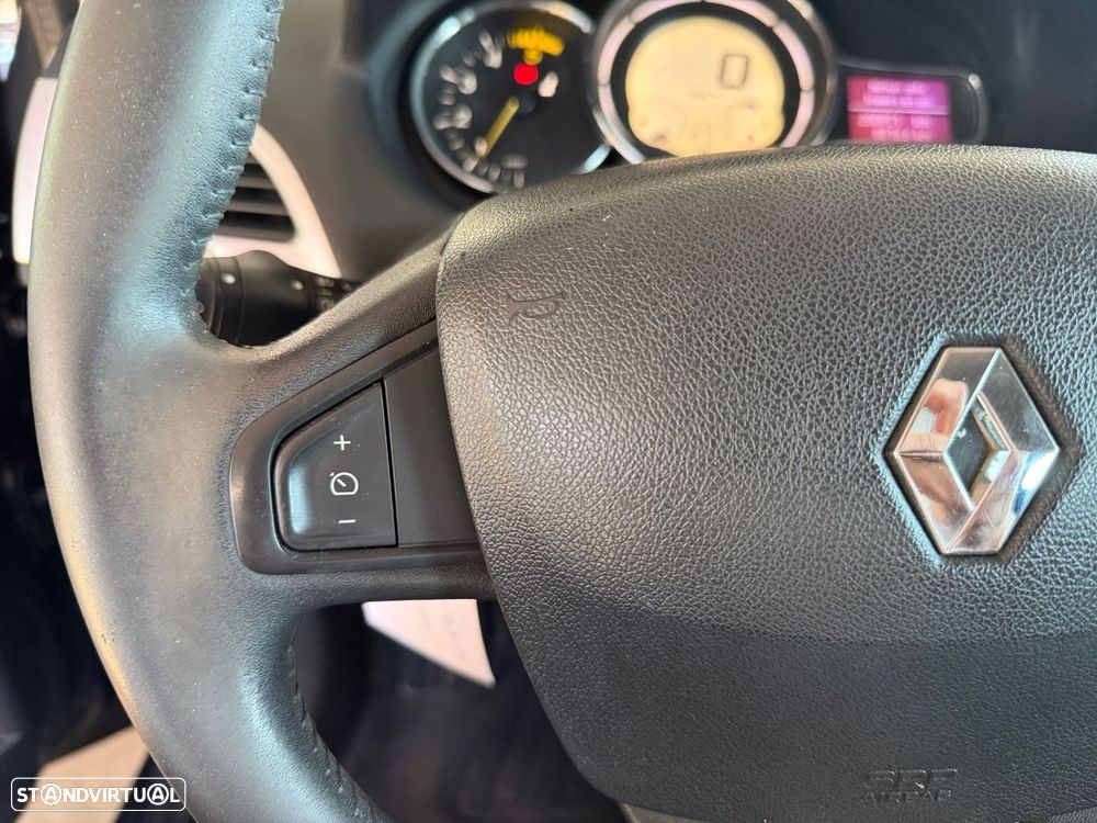Renault Mégane Coupe - 14