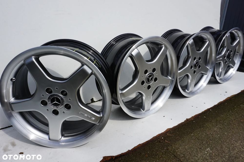 Mercedes W211 EQC 5x112 18 8J et30 9J et39 - 4