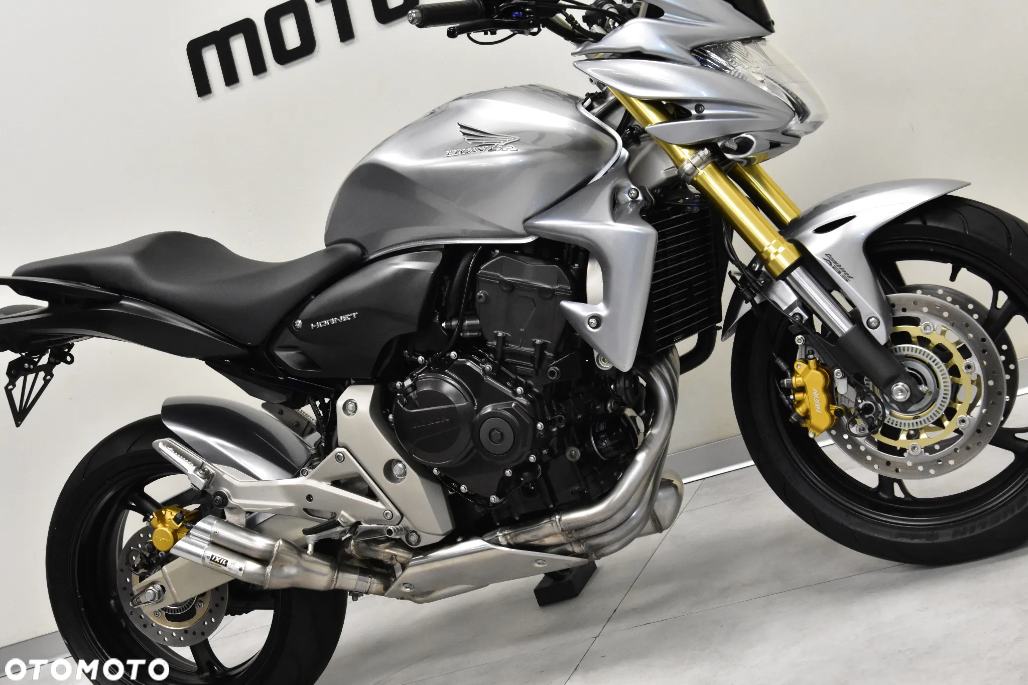 Honda CB - 11