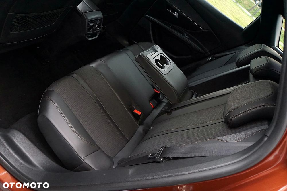 Peugeot 3008 HDi 150 Business-Line - 27